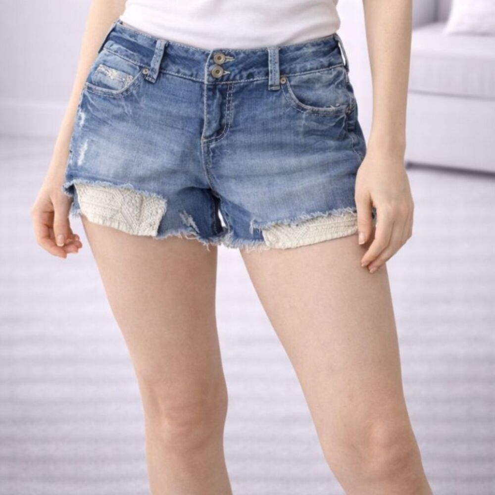 Amethyst Be Beautiful Denim Short Shorts Blue 5